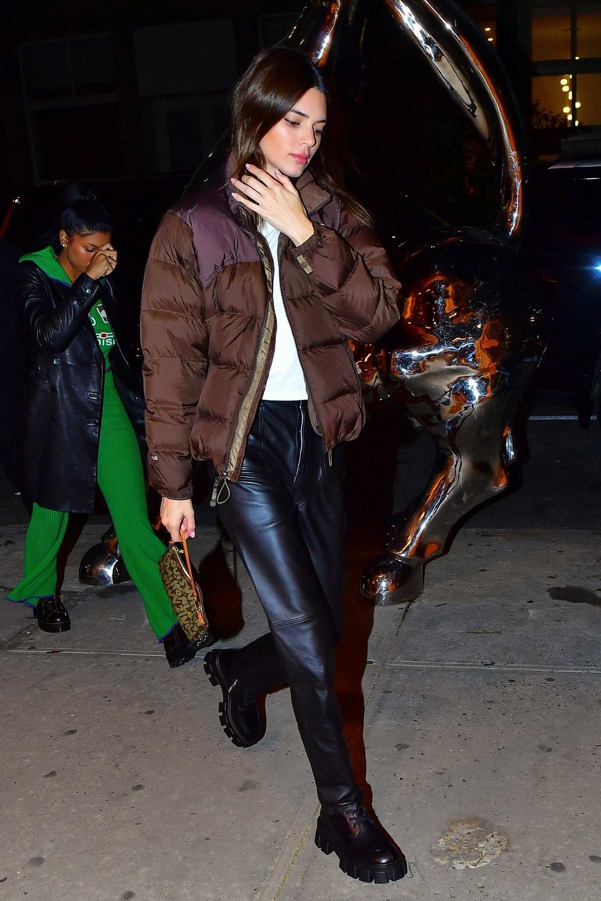 kendall jenner leather pants