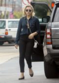 Chloe Grace Moretz make a stop at the Gas Station in Studio City