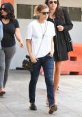 Kate Mara is spotted out for lunch with Friends at Cafe Gratitude in Beverly Hills, Los Angeles