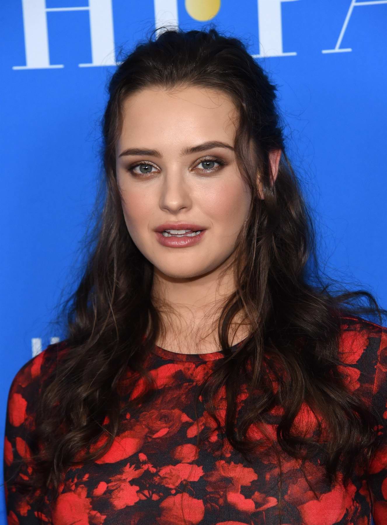 katherine langford attends hfpa grants banquet in los angeles-020817_6
