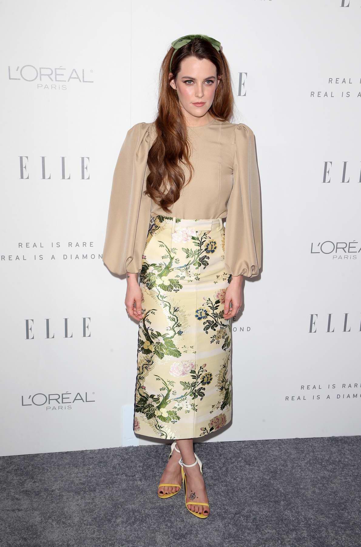 riley keough at the elle's 24th annual women in hollywood celebration ...