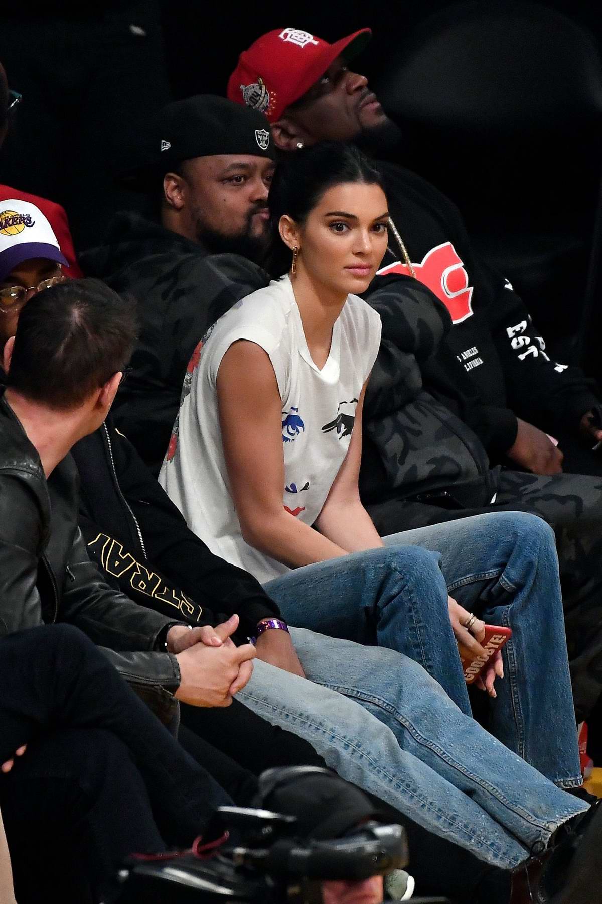 Kendall Jenner Los Angeles Lakers Vs Houston Rockets Game October