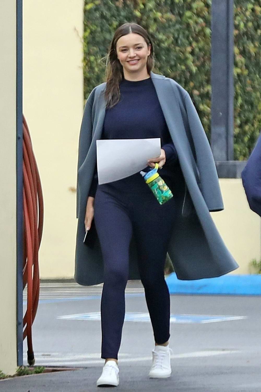 Miranda Kerr Coat Wear - 3 Ways - Lollipuff