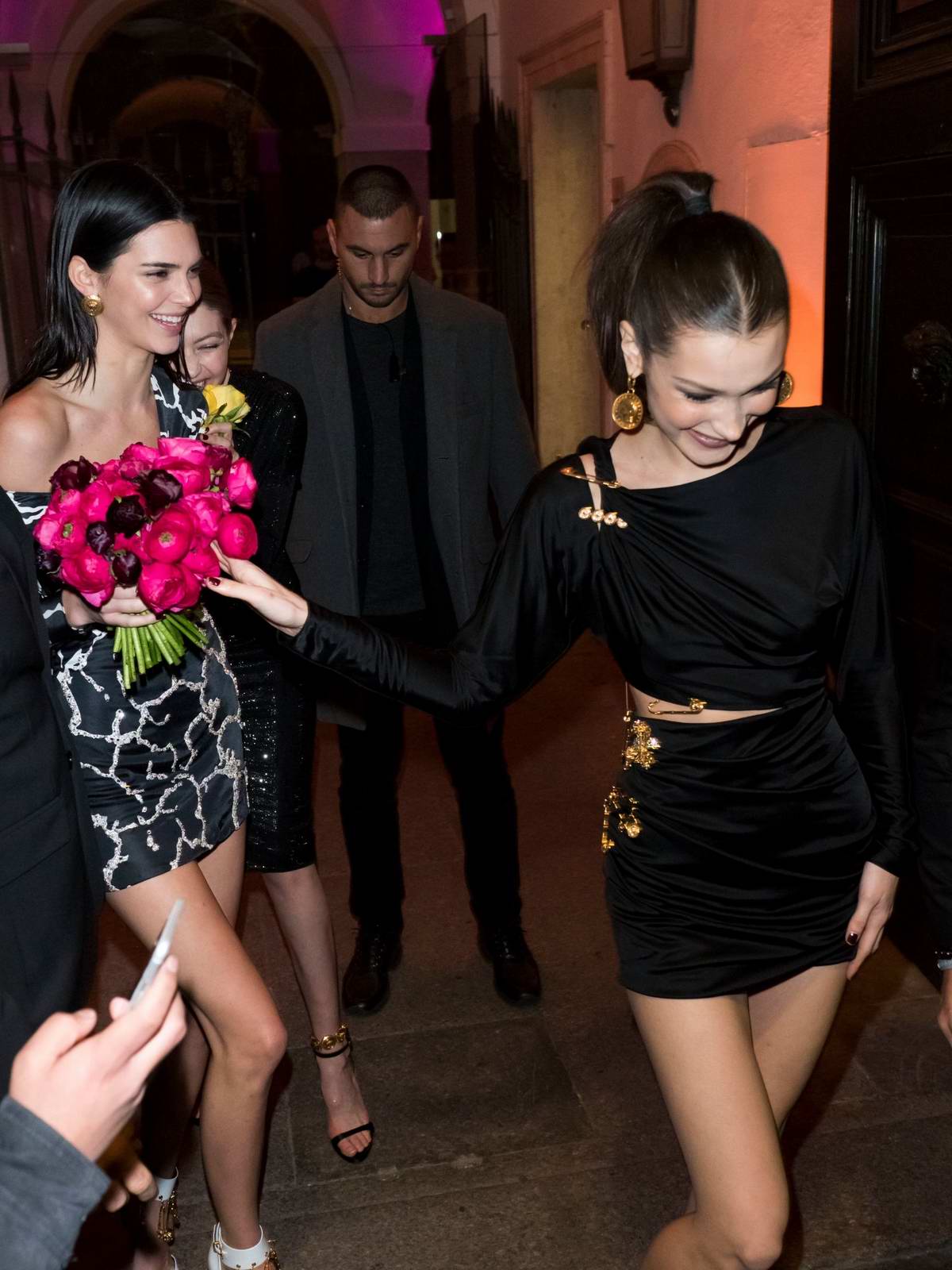 Gigi Hadid and Kendall Jenner Led the Supermodel Bonanza at Versace