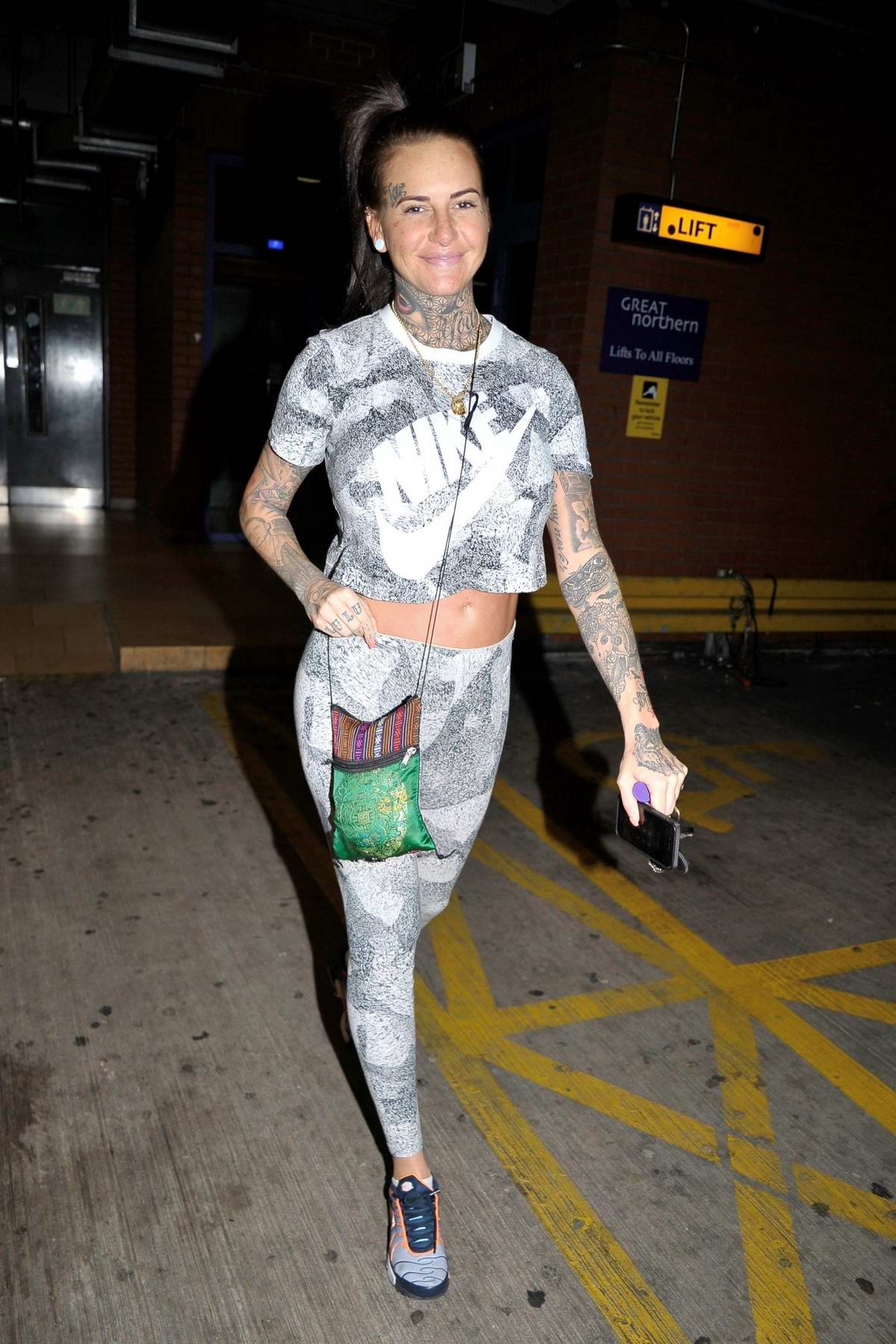 jemma lucy spotted in a nike crop top 
