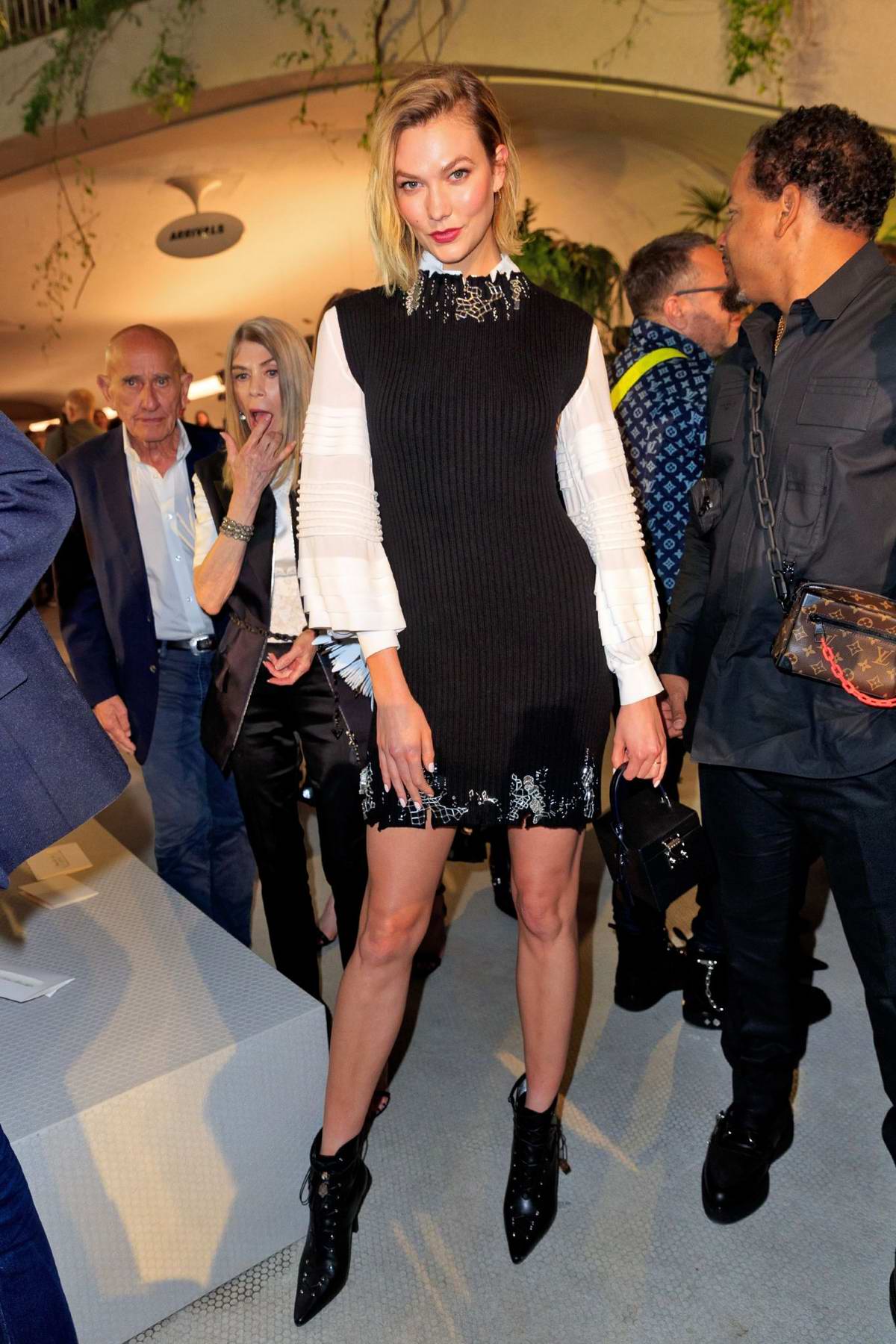 Karlie Kloss – Louis Vuitton Cruise 2020 Fashion Show in NYC 05/08