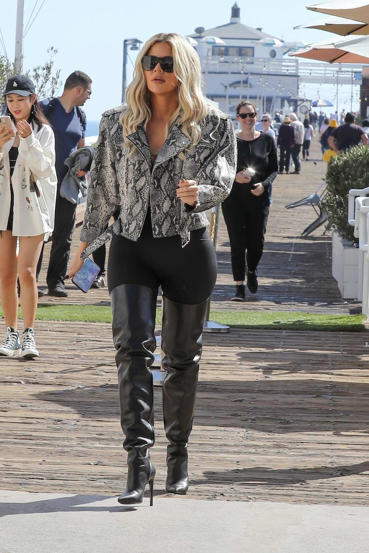 khloe kardashian wears snakeskin jacket 