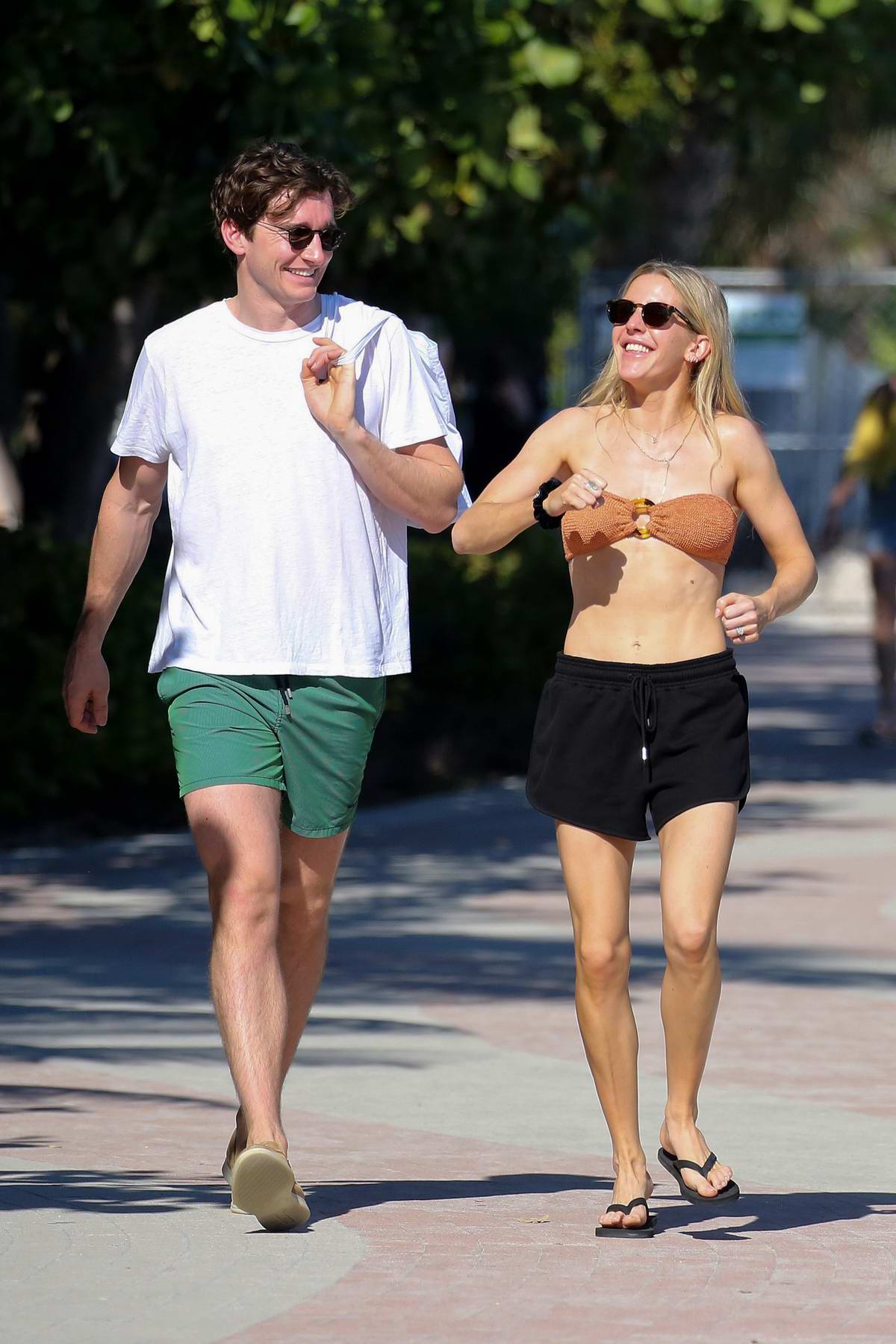 Ellie Goulding Wears A Bandeau Bikini Top And Shorts As She Takes A Walk With Husband Casper