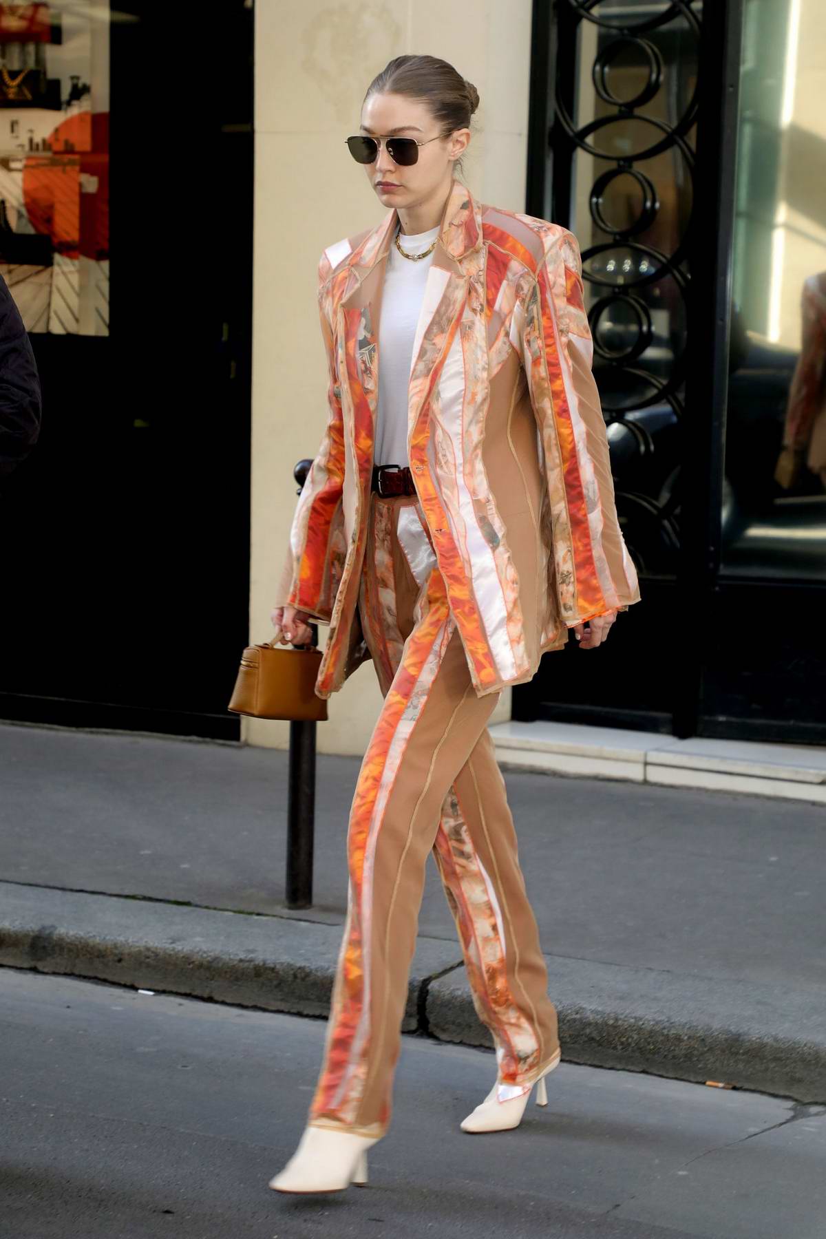 Street Style: Gigi Hadid - Stylish Starlets