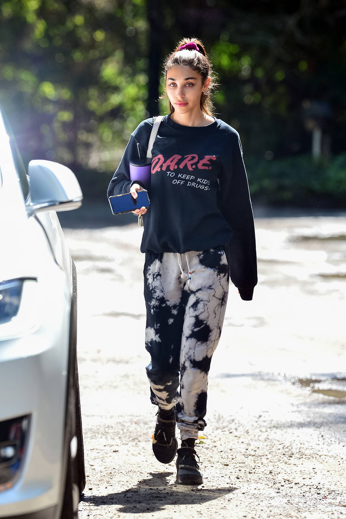Chantel Jeffries looks fit in blue Alo Yoga outfit as she leaves