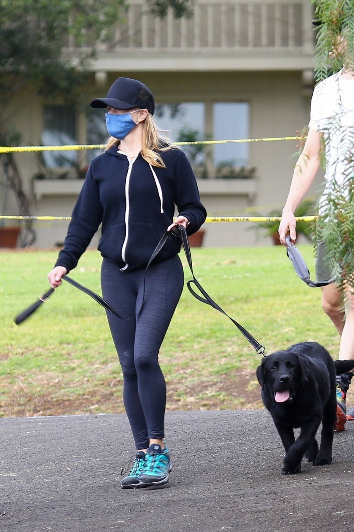 Reese Witherspoon in Leggings - Out in Los Angeles - November 2014