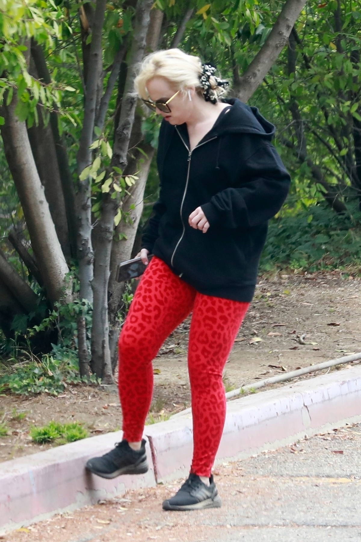 Rebel Wilson Goes Hiking In Red Cheetah Print Leggings: Photo – Hollywood  Life