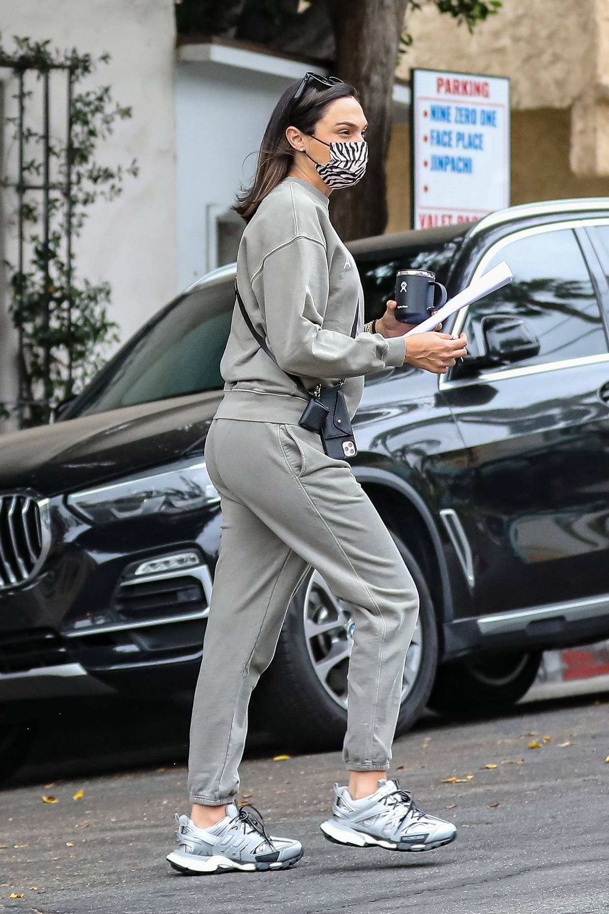 Gal Gadot stays cozy in a grey sweatsuit during a trip to Nine Zero One  Salon