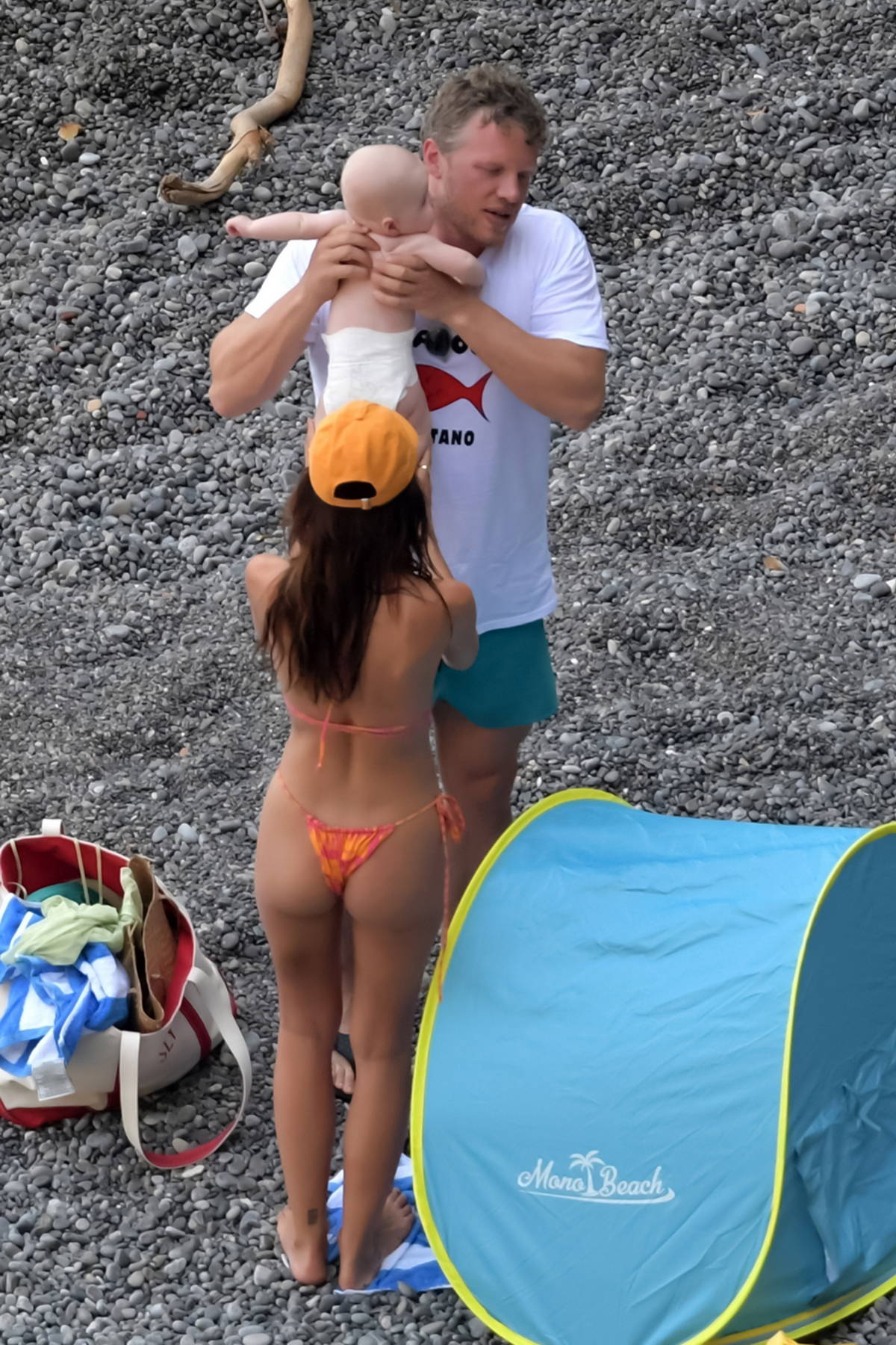 Emily Ratajkowski flaunts her bikini bod in Italy