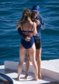 Olivia Wilde and Harry Styles soak up the Tuscany sun and enjoy a PDA-filled afternoon on a yacht in Argentario, Italy