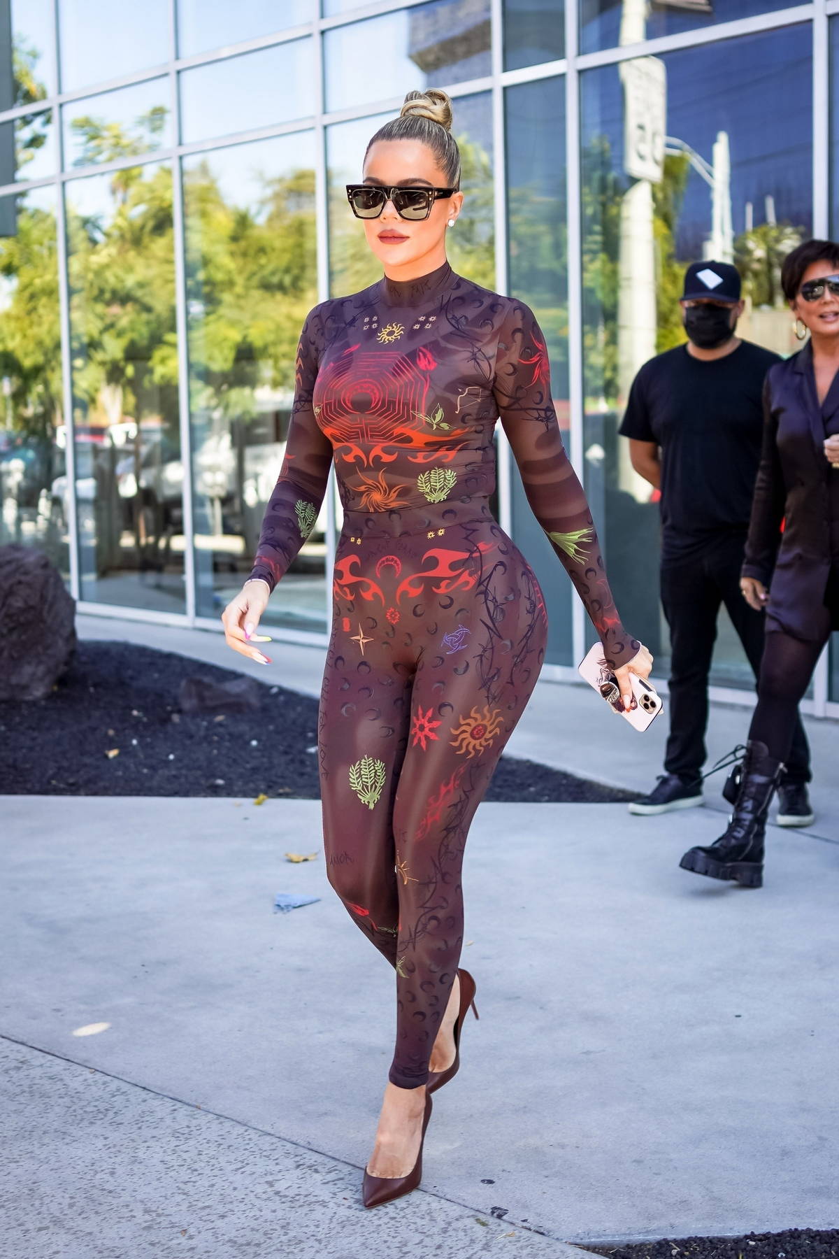 khloe kardashian flaunts her curves in fendi x skims bodysuit