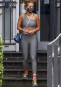Rita Ora shows off Perfect Body in Gray Sports Bra and Leggings - Out in  Sydney