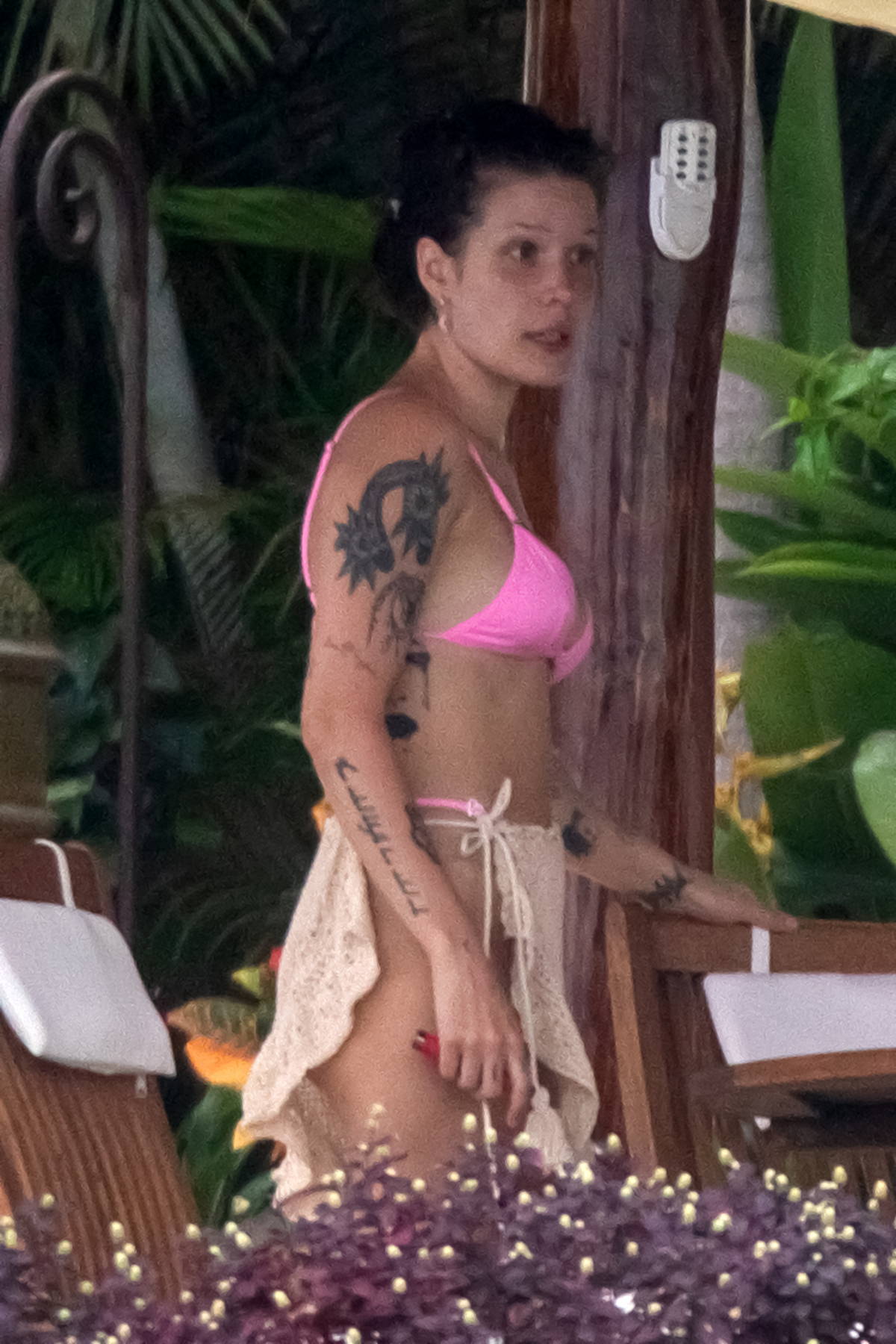 halsey spotted in a pink bikini during a family vacation in vallarta,  mexico-060122_5