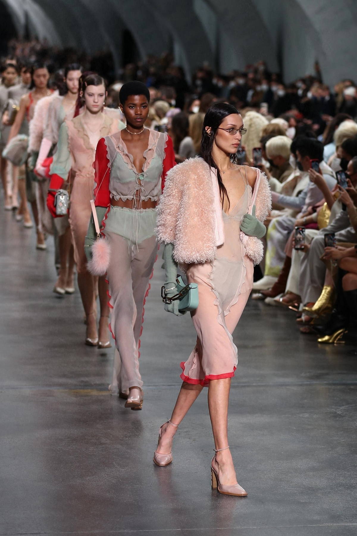 Fendi kicks off Milan Fashion Week with a physical show  Runway fashion  couture, Runway fashion, Runway outfits