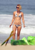 Claire Danes displays her amazing bikini body during a beach day