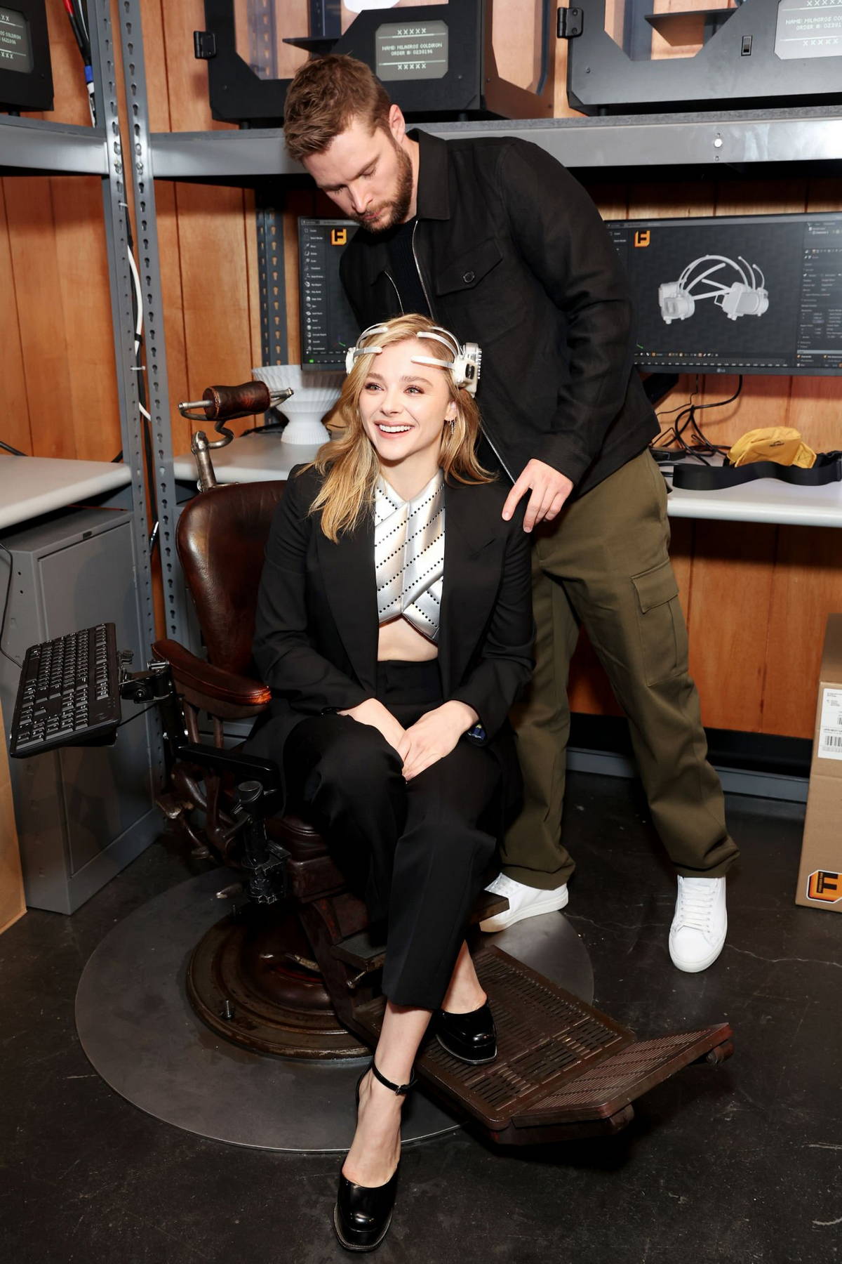 Chloe Grace Moretz and the cast of 'The Peripheral' visit The Forever Fab  3D Print Shop