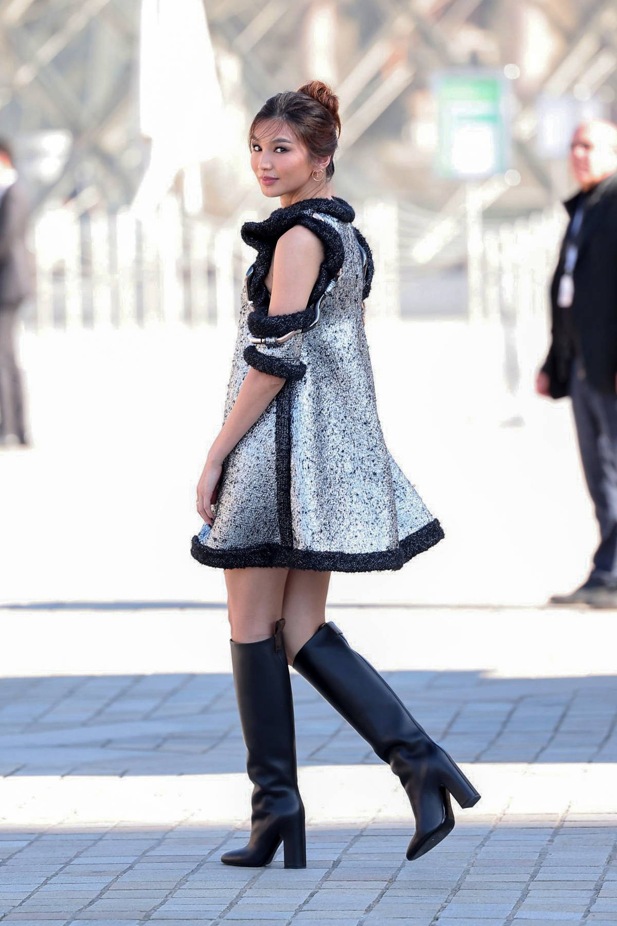 Gemma Chan Louis Vuitton Fashion Show October 5, 2021 – Star Style
