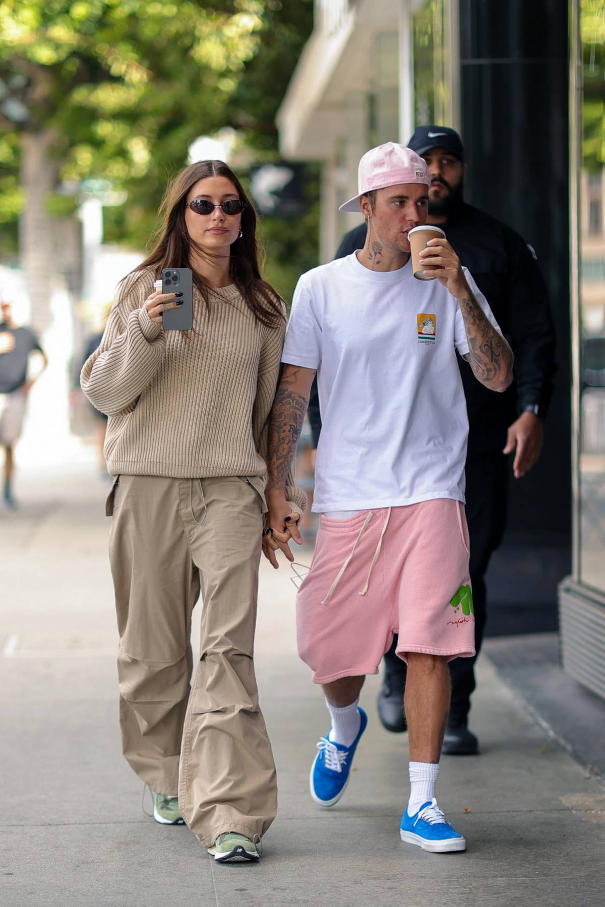 Justin Bieber looks cool in baggy jeans and navy sweatshirt out in LA |  Blue jeans outfit men, Blue sweatshirt outfit, Blue outfit men
