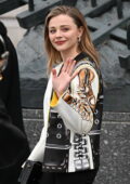 Street style, Chloe Grace Moretz arriving at Louis Vuitton Fall-Winter 2022- 2023 show, held at Musee d Orsay, Paris, France, on March 7th, 2022. Photo  by Marie-Paola Bertrand-Hillion/ABACAPRESS.COM Stock Photo - Alamy