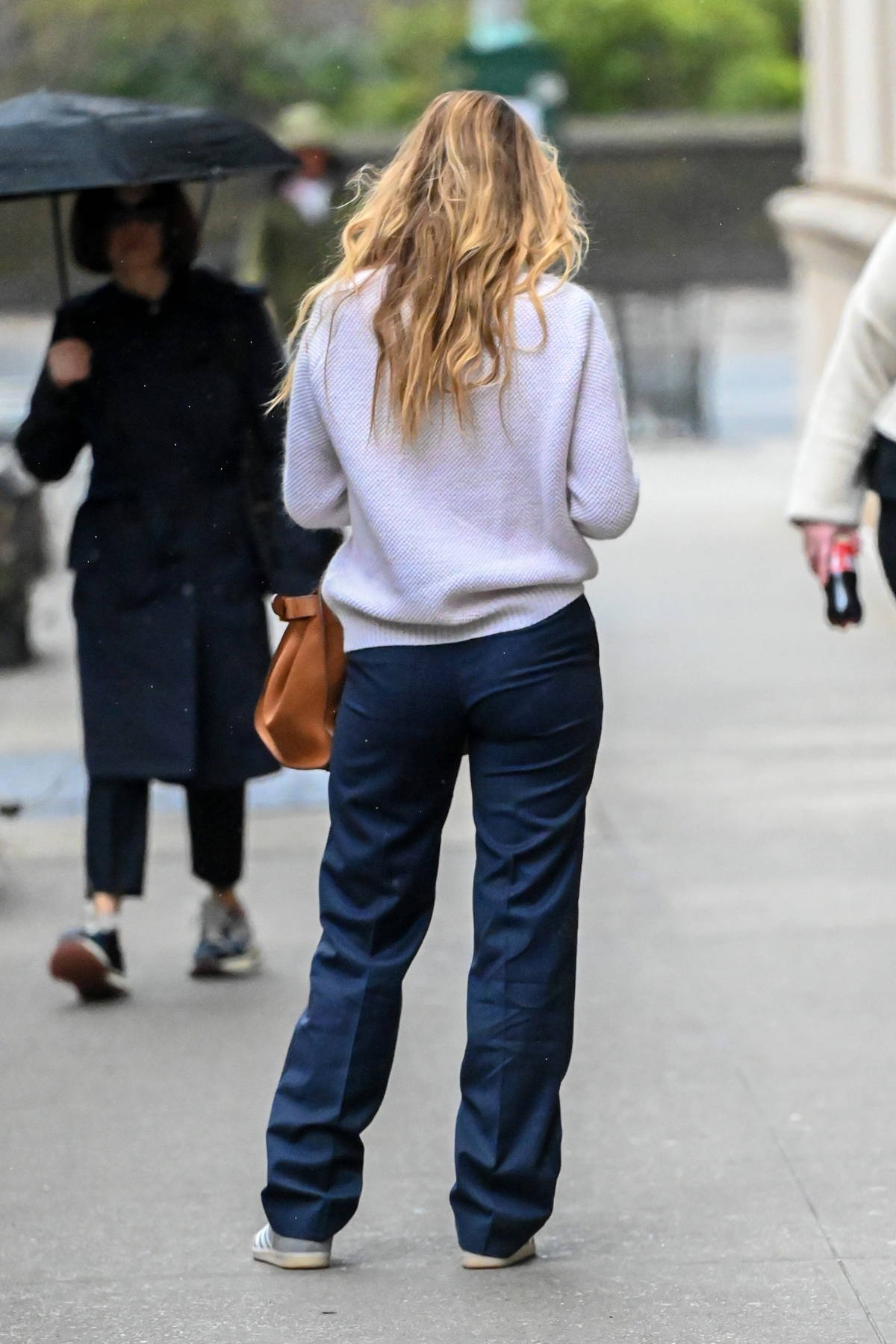 Jennifer Lopez White Trousers Celebrity Style Women's Fash… | Flickr