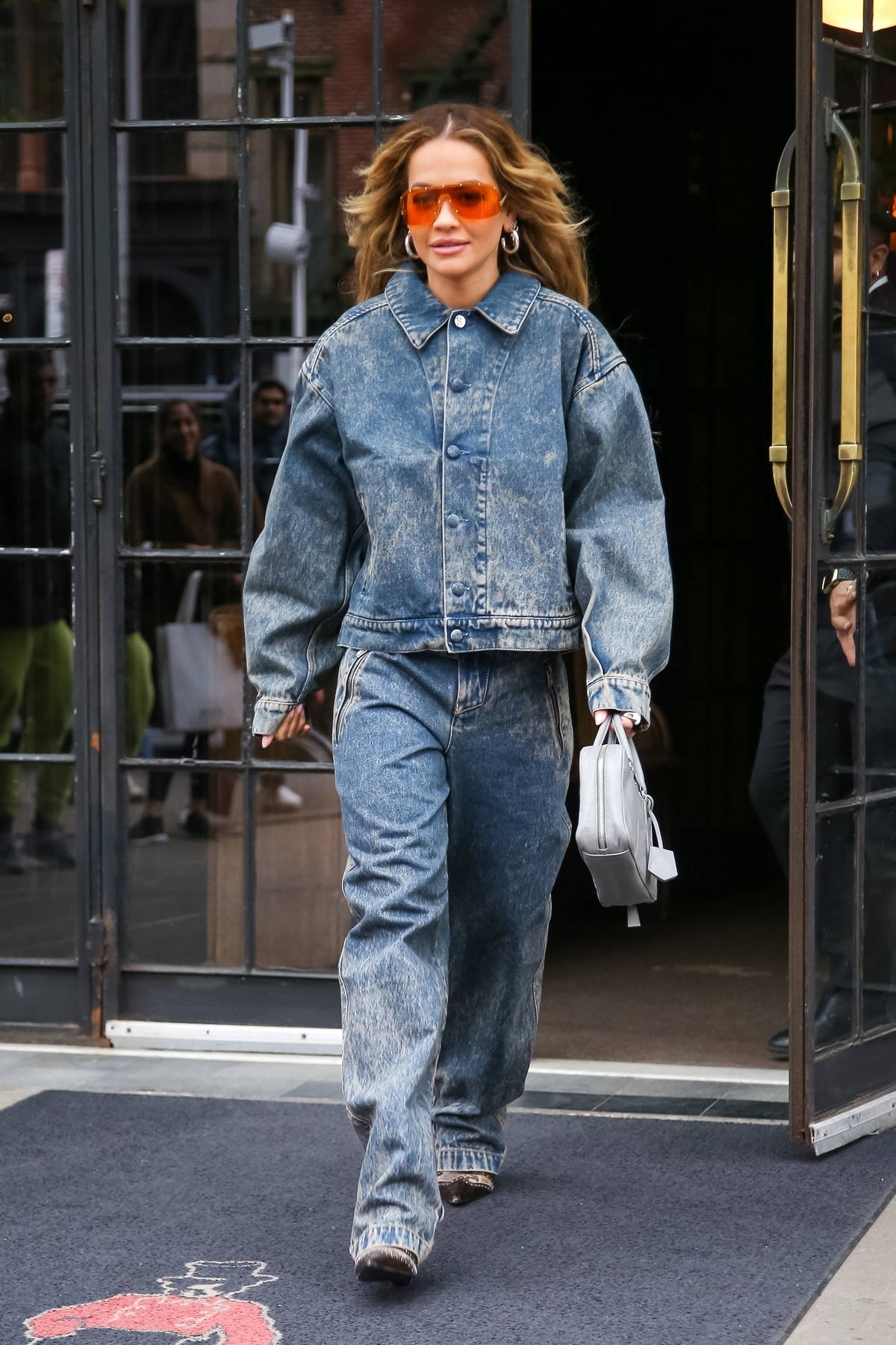 See How Style Stars Rocked Chic Denim this Week on #BellaStylista