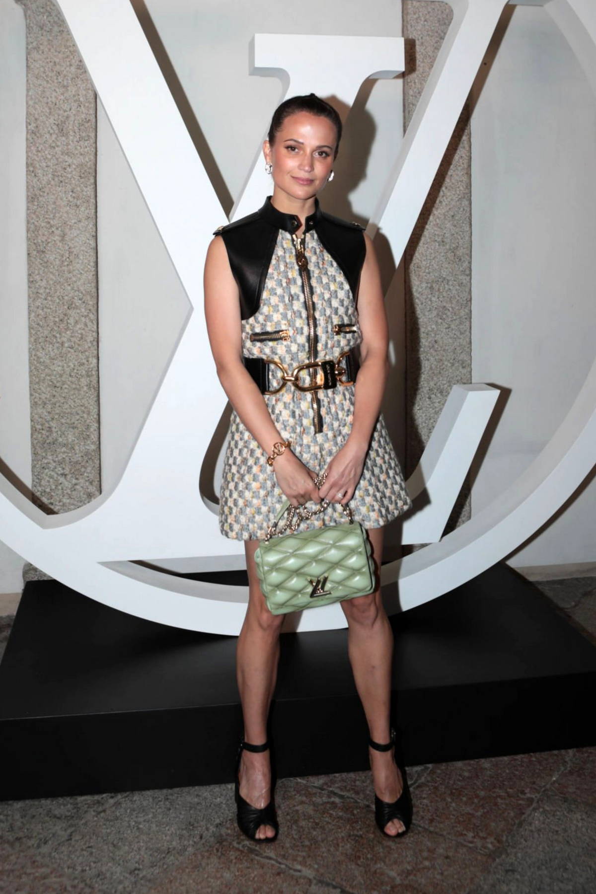 Alicia Vikander attends Louis Vuitton Cruise Show 2024 photocall at Isola  Bella in Stresa, Italy-240523_6