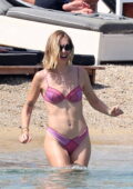 Chiara Ferragni looks amazing in a pink bikini while enjoying a beach day with her friends in Mykonos, Greece