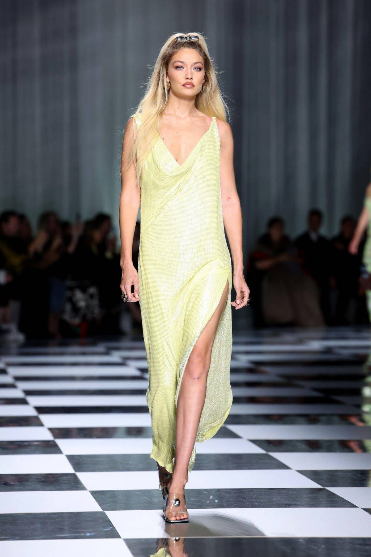 Kendall Jenner Opens the Versace RTW Spring 2024
