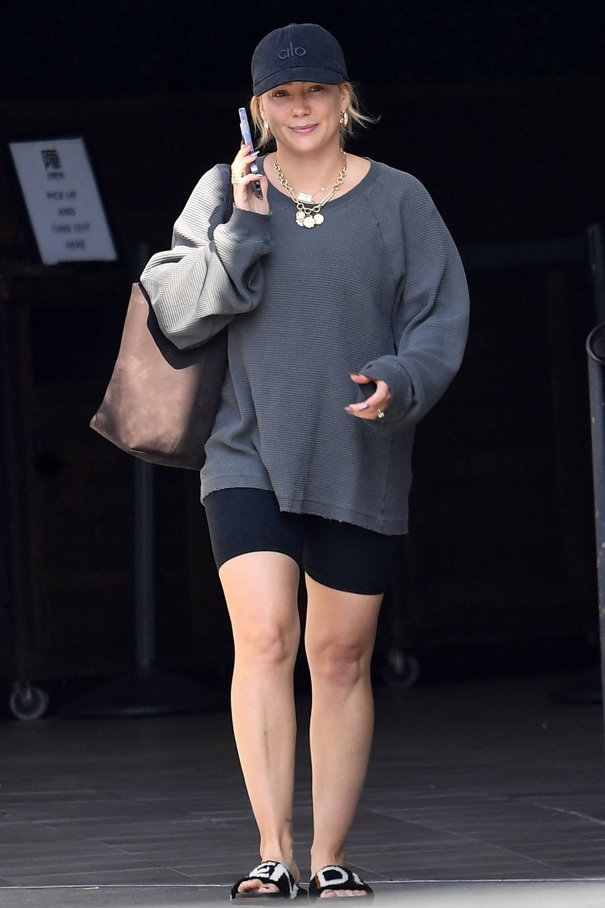 Kylie Jenner keeps it cozy in an oversized sweater and leggings while out  running errands in