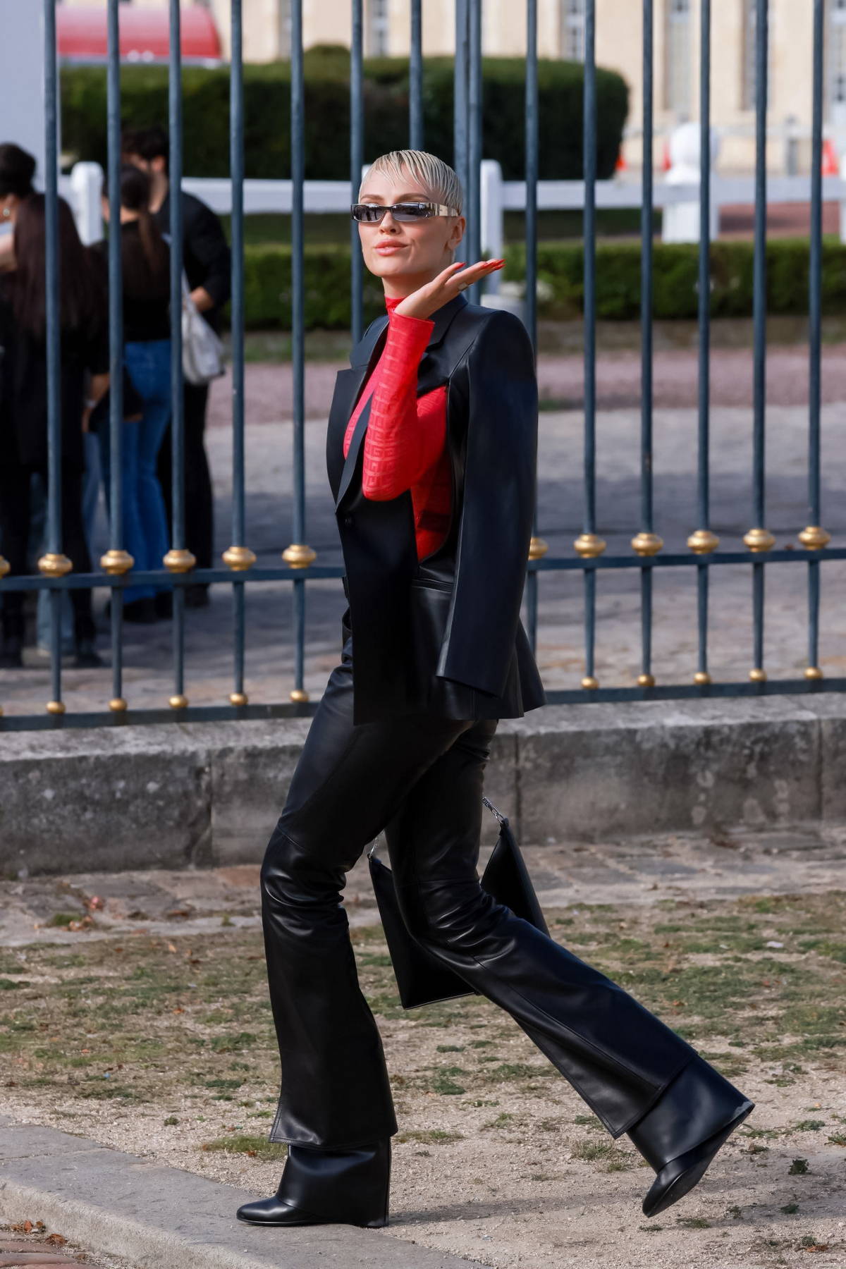 Wallis Day attends the Givenchy Womenswear SS24 show during Paris Fashion Week in Paris France 280923 2