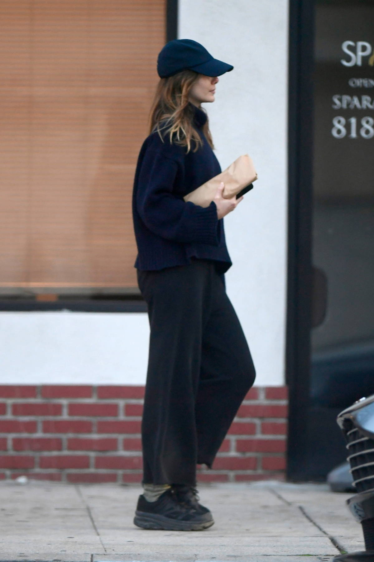 Daily Outfit Idea: A Super-Cute & Casual Look To Steal From My Latest Style  Crush (AKA Elizabeth Olsen)