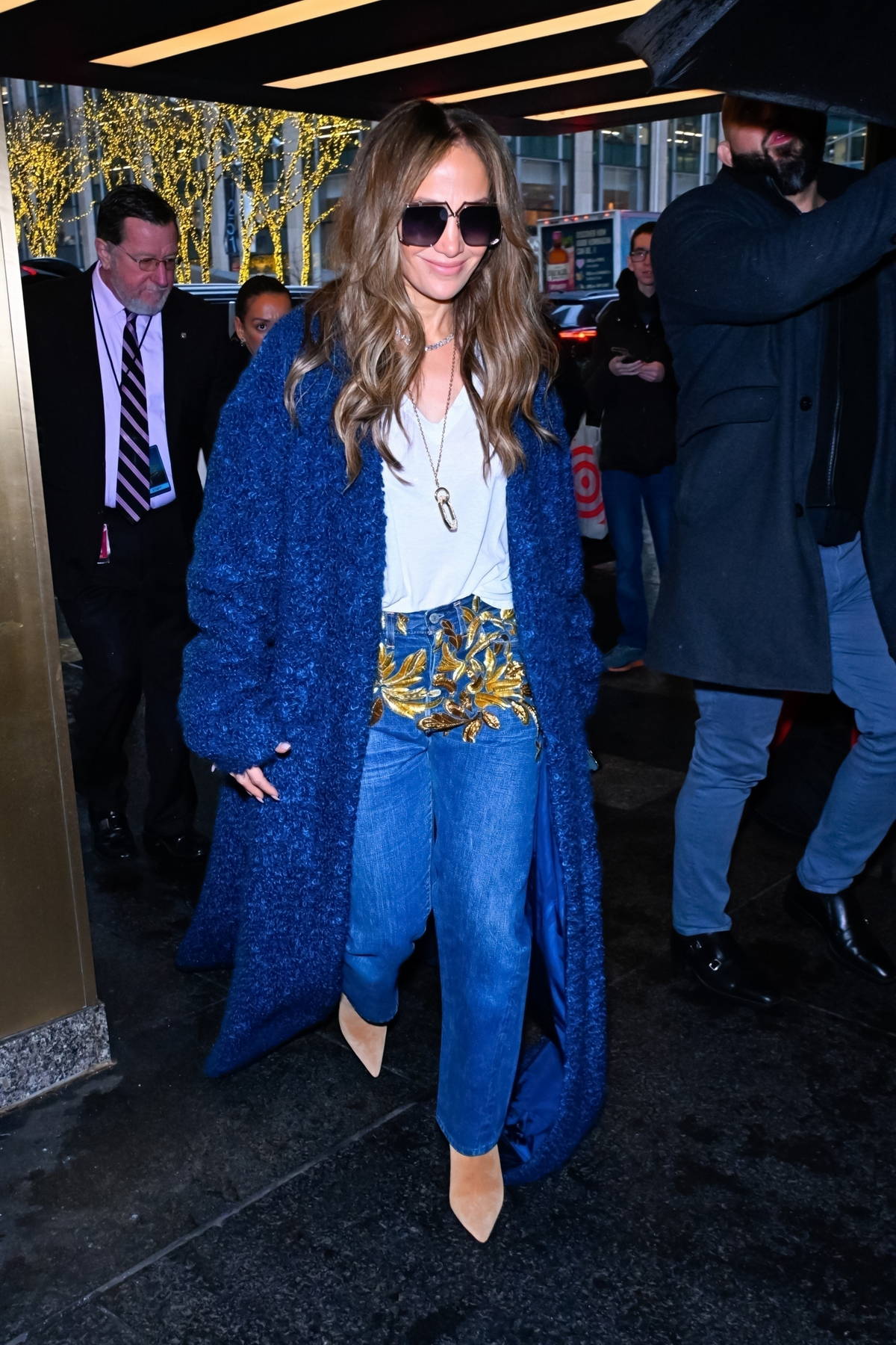 Jennifer Lopez looks striking in blue as she makes arrives for her SNL rehearsals at NBC studios in New York City