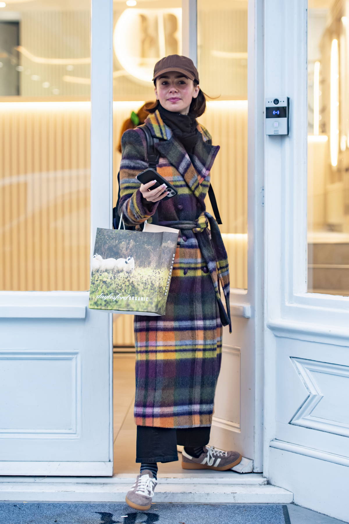 Lily-Collins-keeps-it-stylish-in-a-plaid-winter-coat-during-an-outing-with-husband-Charlie-McDowell-in-London-England-081124_6.jpg (1200×1800)